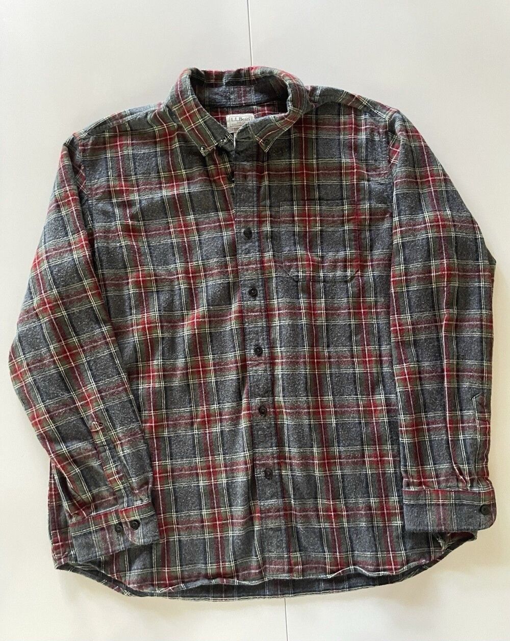 L.L. Bean Men's XL 100% Cotton Plaid Flannel Shirt